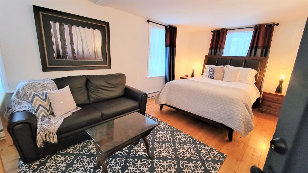 Auberge Du Vignoble Bromont Exteriér fotografie