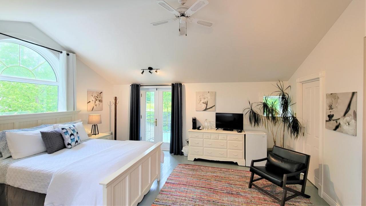 Auberge Du Vignoble Bromont Exteriér fotografie