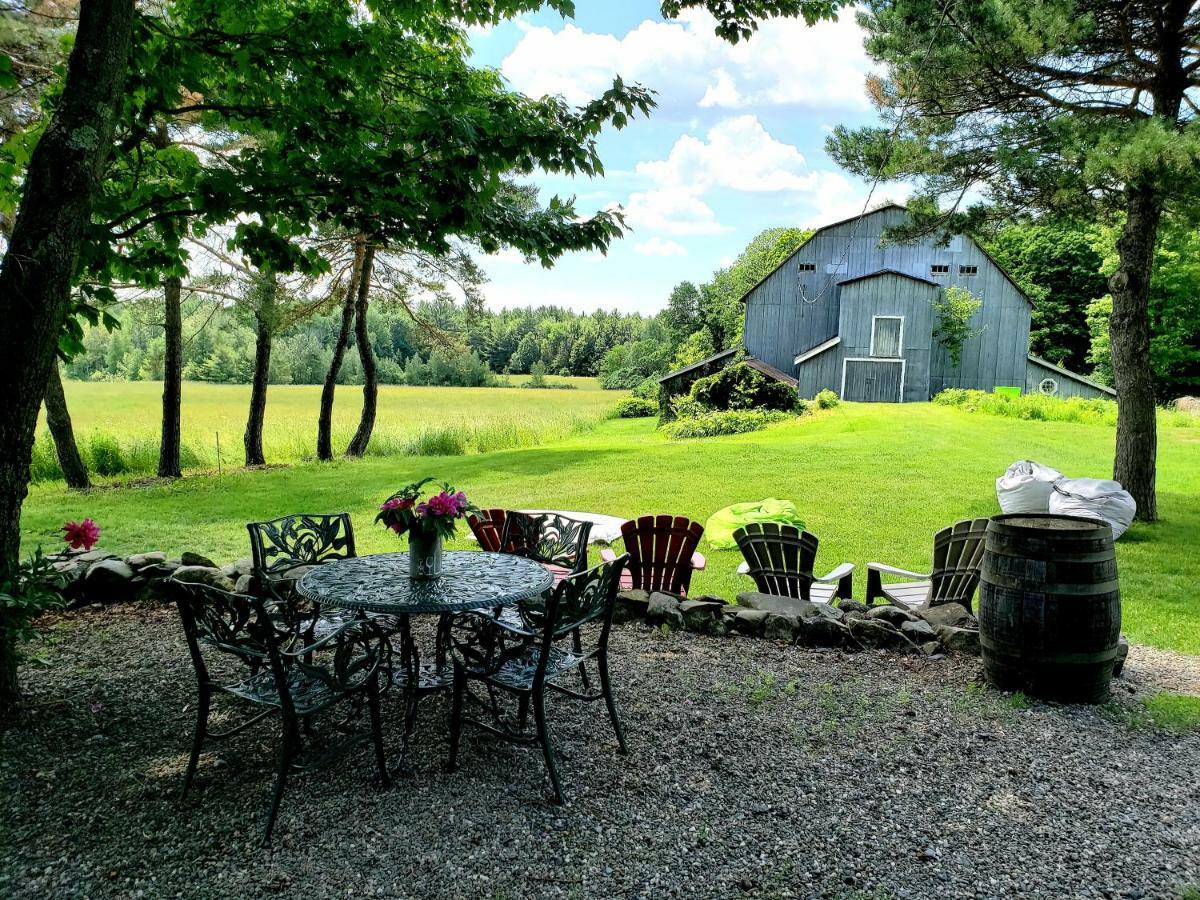 Auberge Du Vignoble Bromont Exteriér fotografie