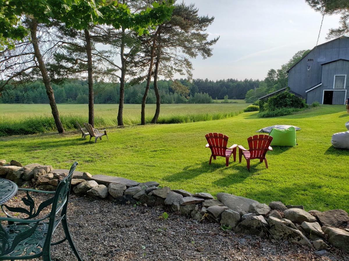 Auberge Du Vignoble Bromont Exteriér fotografie