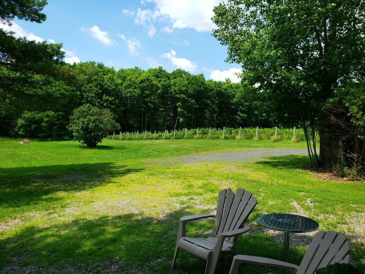 Auberge Du Vignoble Bromont Exteriér fotografie